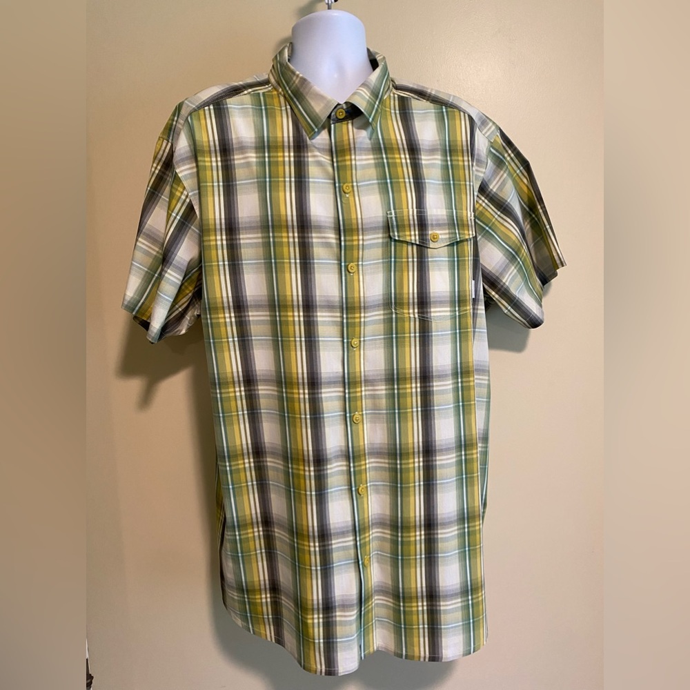 COLUMBIA MENS SHIRT.
